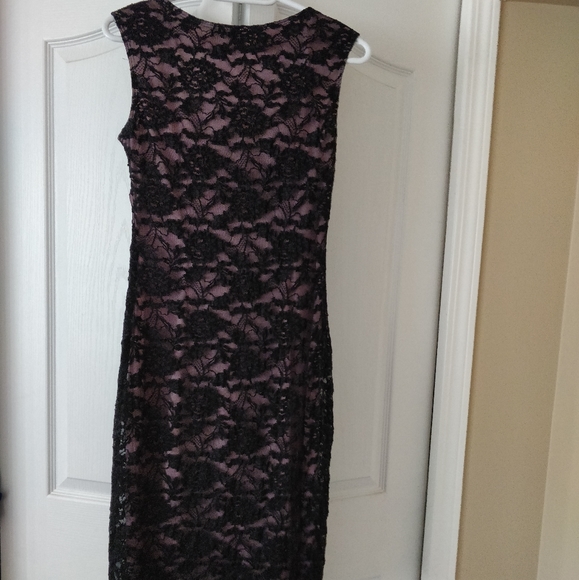 Black lace dress, Size 8 - Picture 2 of 4